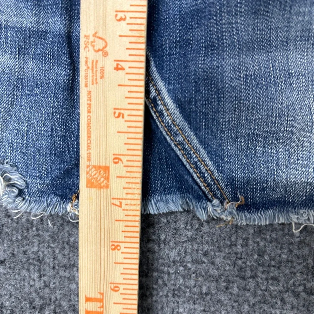 American Eagle Denim Skirt Womens Size 14 Blue Distressed Raw Hem Cotton Mini